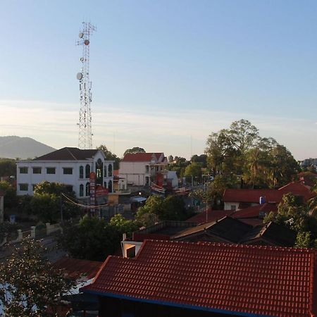 Pama Hotel Kampong Chhnang Eksteriør bilde