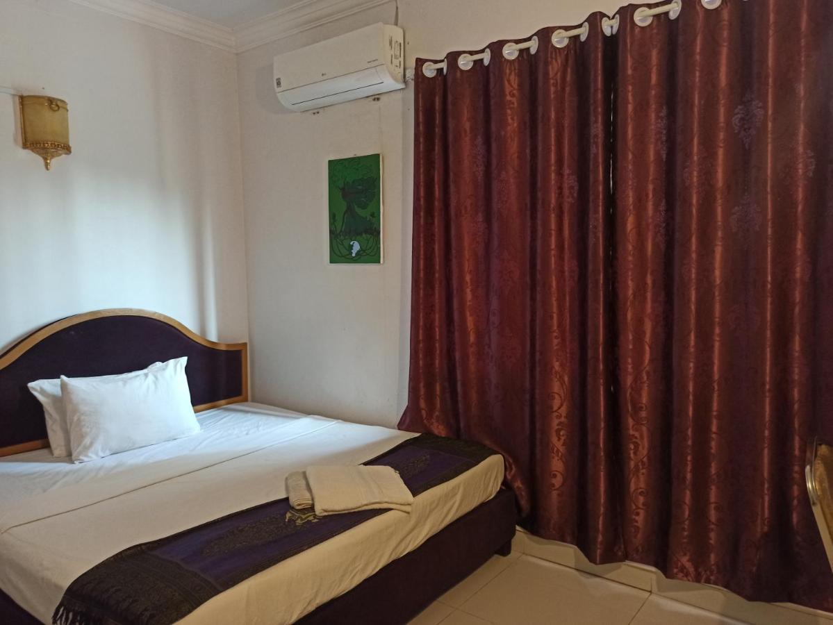 Pama Hotel Kampong Chhnang Eksteriør bilde